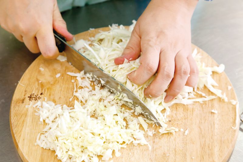 cắt nhuyễn bắp cải cắt nhuyễn bắp cải